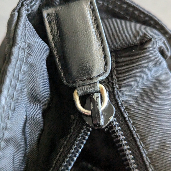 AUTHENTIC VINTAGE Prada Tessuto Chain Bag - Black w/ Silver Hardware - Picture 14 of 17